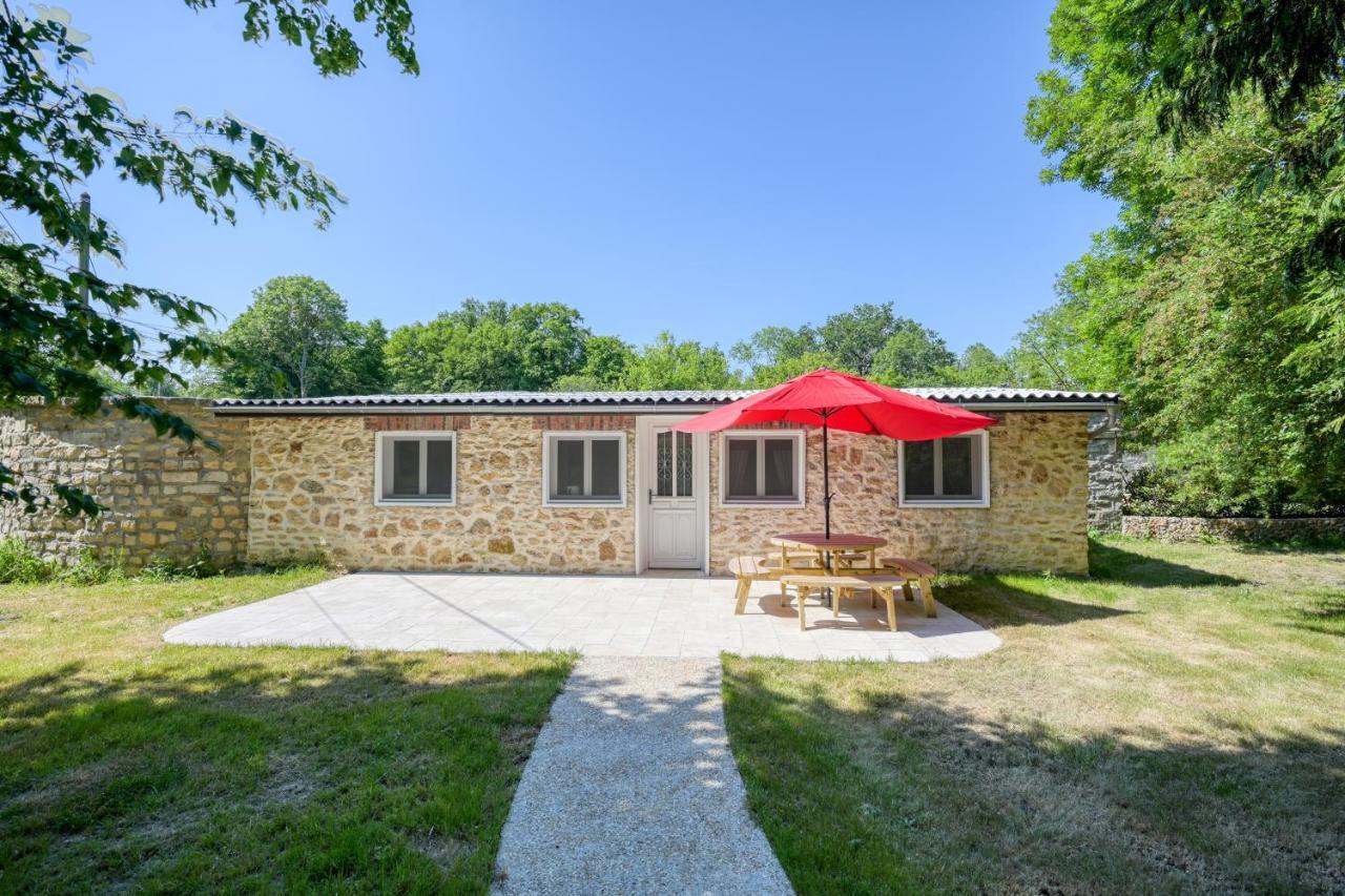 Le Petit Chateau De Barbizon Au Bois Du Mee ภายนอก รูปภาพ