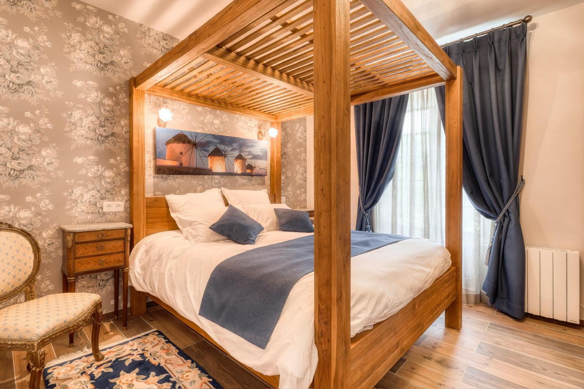 Le Petit Chateau De Barbizon Au Bois Du Mee ภายนอก รูปภาพ