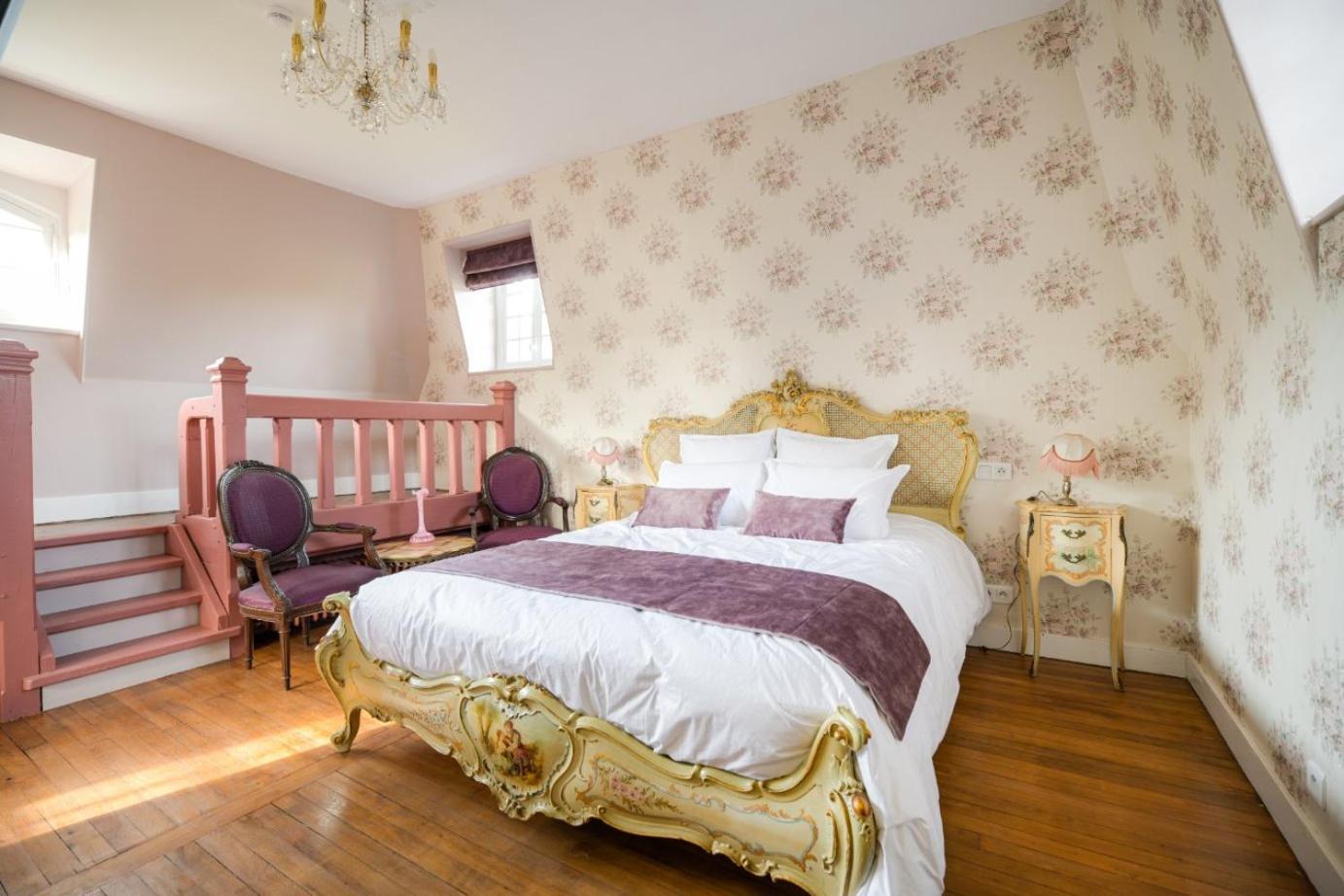Le Petit Chateau De Barbizon Au Bois Du Mee ภายนอก รูปภาพ